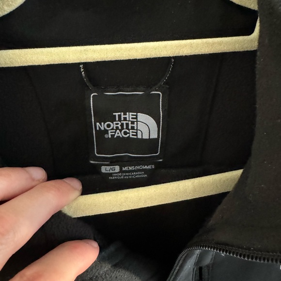 Men’s North Face ‘Apex’ Vest - Picture 3 of 3